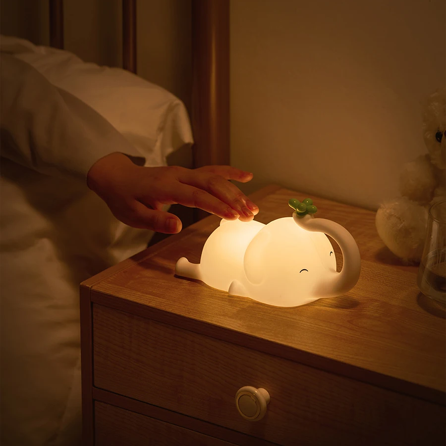 Cute Baby Elephant LED Night Light-Kawaii Dream