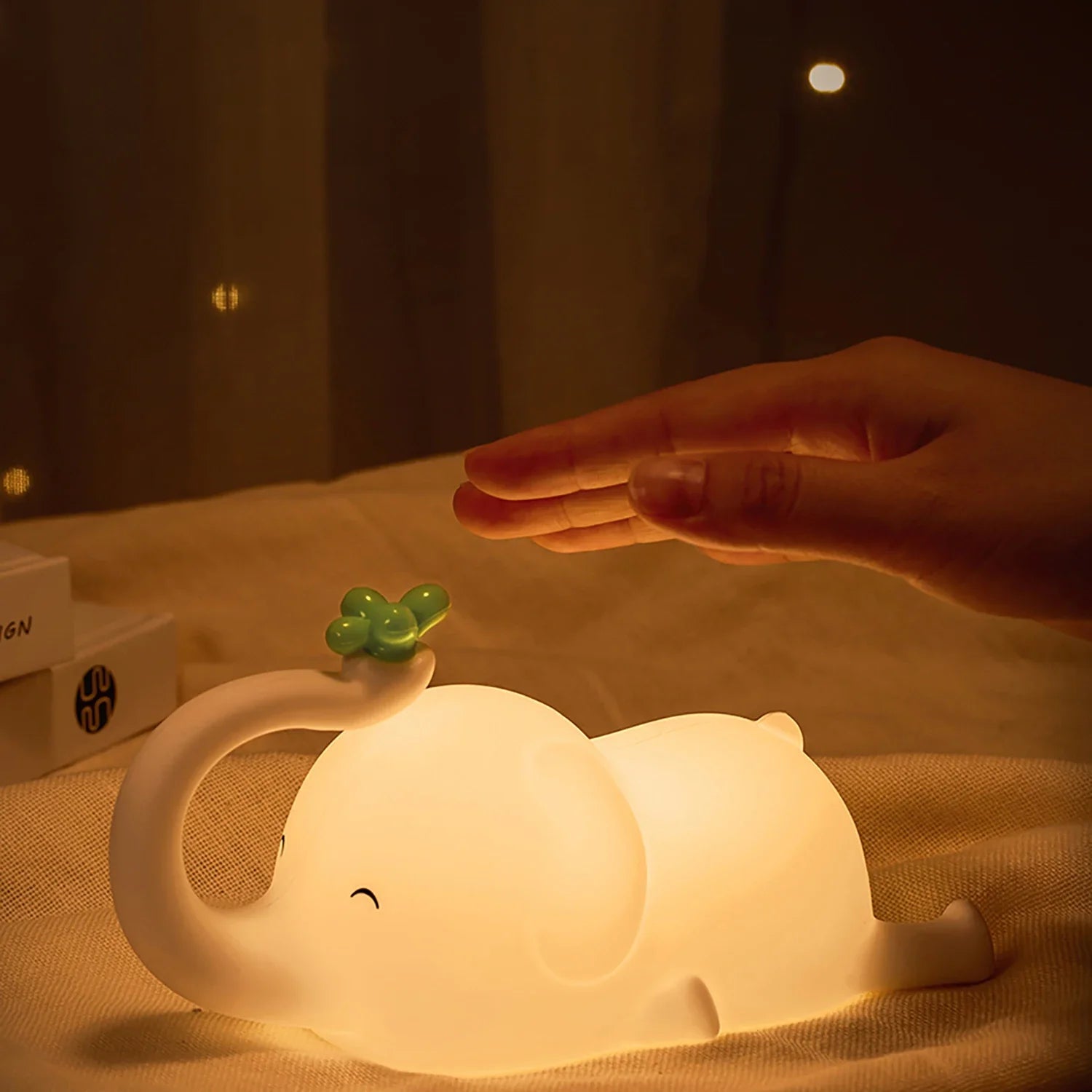 Cute Baby Elephant LED Night Light-Kawaii Dream