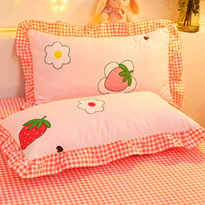 Dreaming Strawberry Kawaii Bedding Set with Bed Sheet-Kawaii Dream