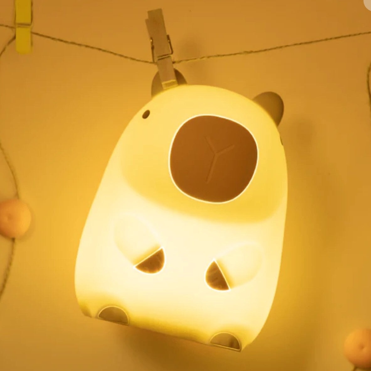 Kawaii Sitting Capybara LED Night Light-Kawaii Dream