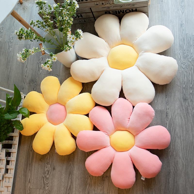 Pastel Daisy Cushion-Kawaii Dream