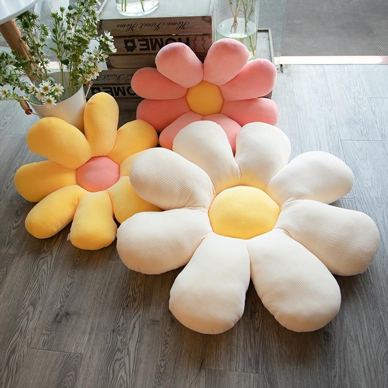 Pastel Daisy Cushion-Kawaii Dream
