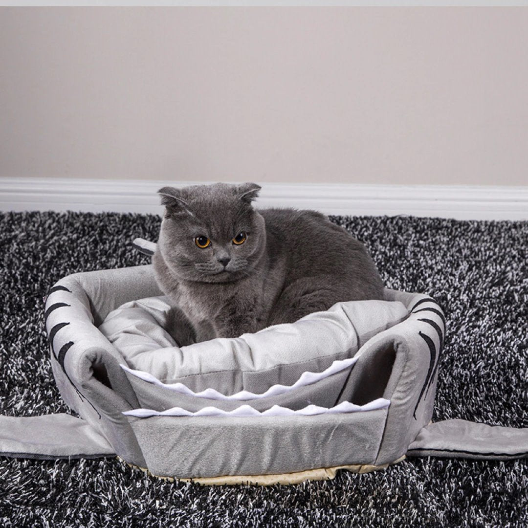 Warm Cosy Shark Pet Bed House-Kawaii Dream